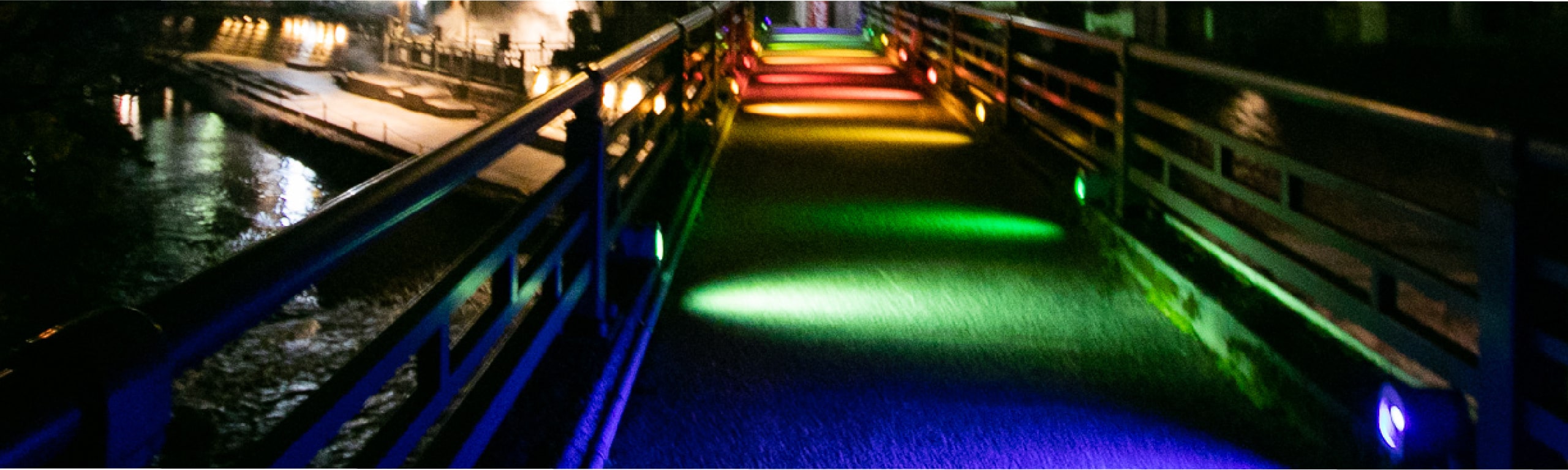 レインボーにひかる橋